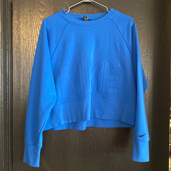 Nike Cropped Crew Neck - Picture 1 of 3